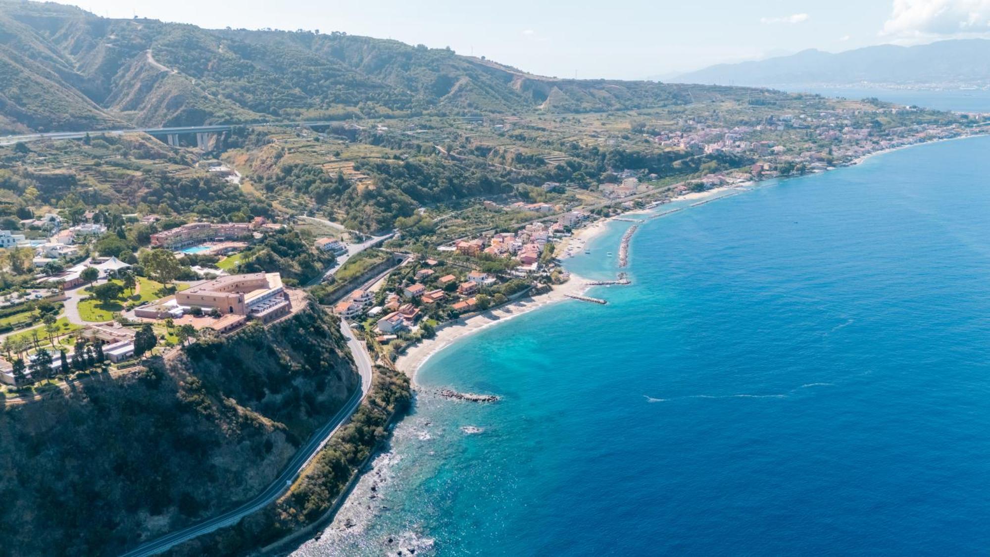 Altafiumara Resort & Spa Villa San Giovanni Esterno foto